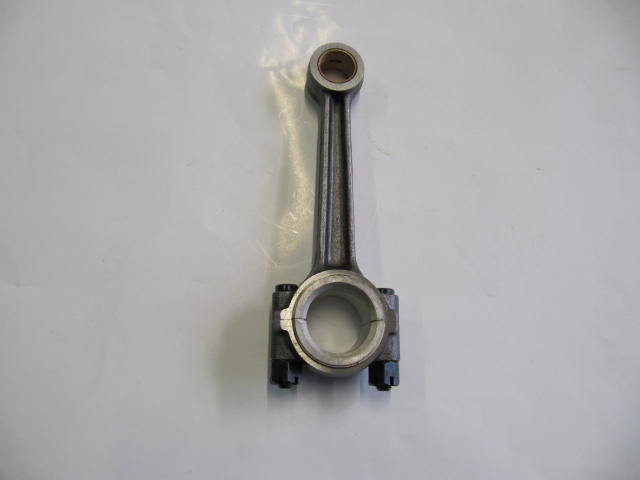 331867 - complete engine conrod