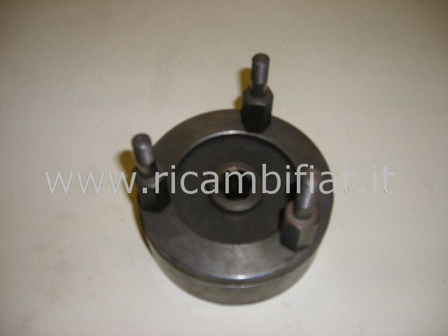 735836 - hand brake drum