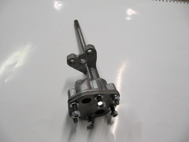 869577 - engine oil pump