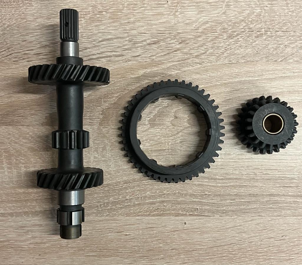 CAV396 - GEARBOX TRIS GEARS SET FIRST - REVERSE  